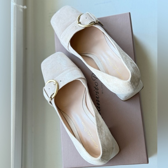 Gianvito Rossi Camoscio Mousse - Picture 3 of 6